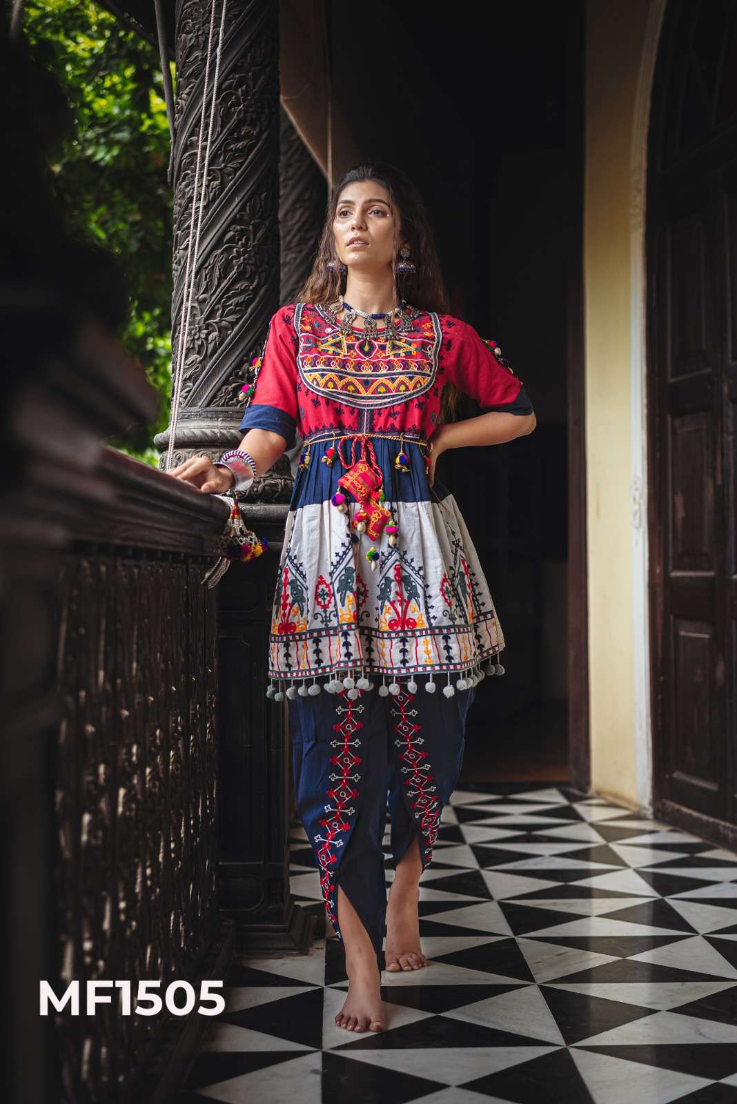 MESMORA KATH PUTALI COLOURFUL EMBROIDERED NAVRATRI WEAR COLLECTION