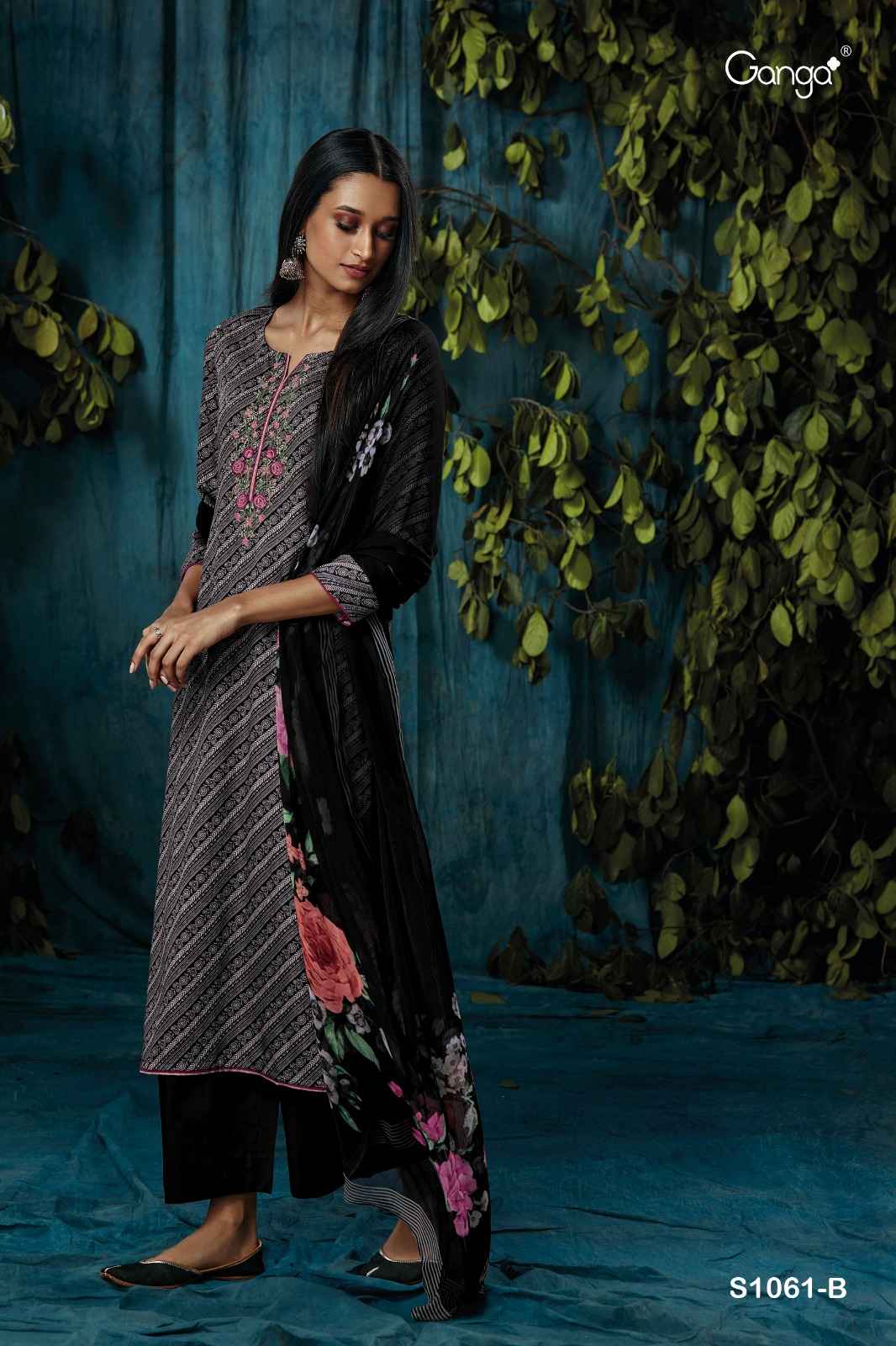 Ganga Inna 1061 Cotrton Dress Material 4 pcs Catalogue