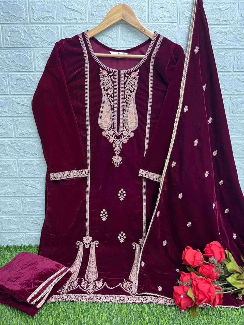 Gull Jee Maria B Ready Made Collection Velvet Dress 6 pcs Catalogue