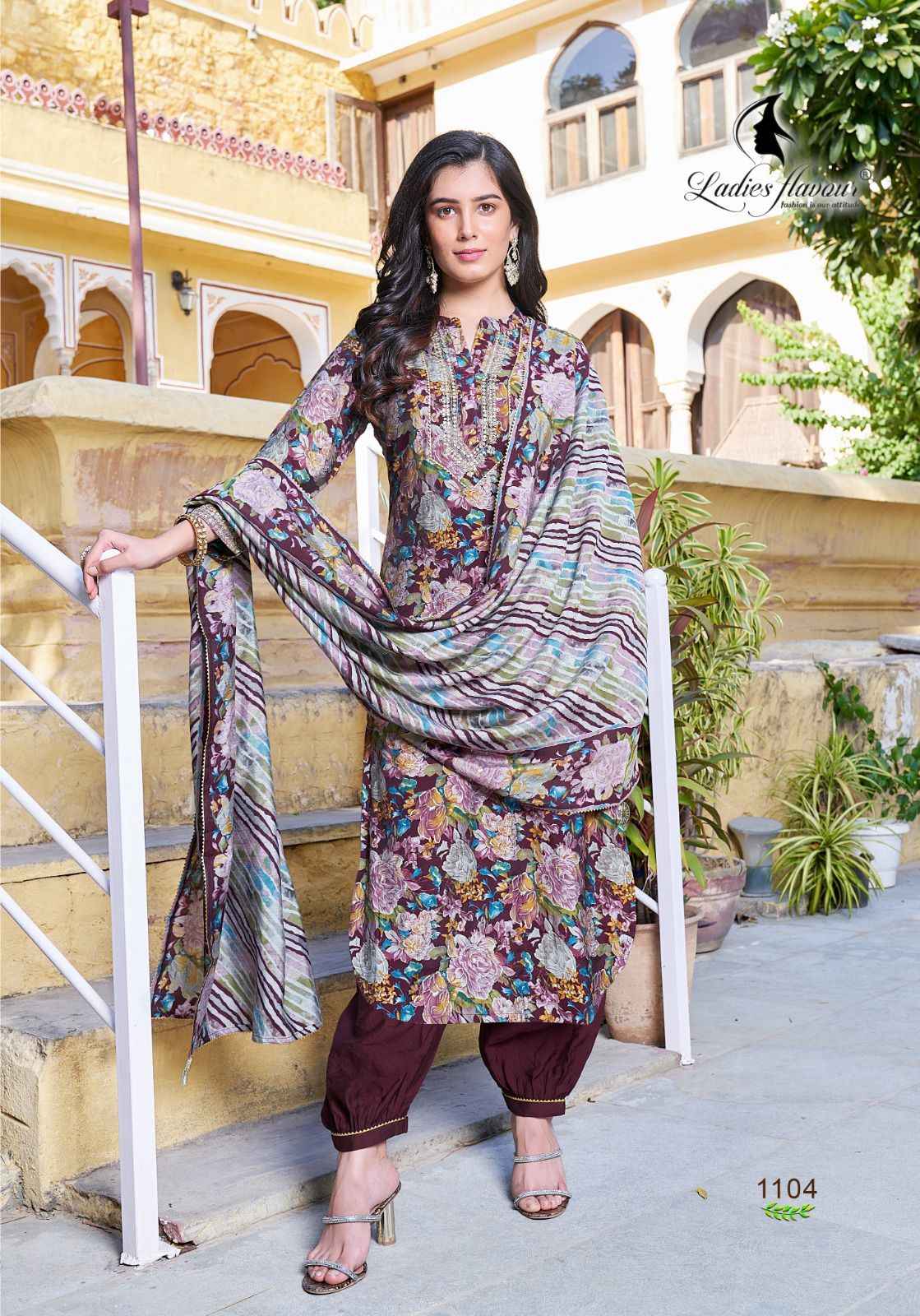 Ladies Flavour Saachi Modal Chanderi Kurti Combo 4 pcs Catalogue