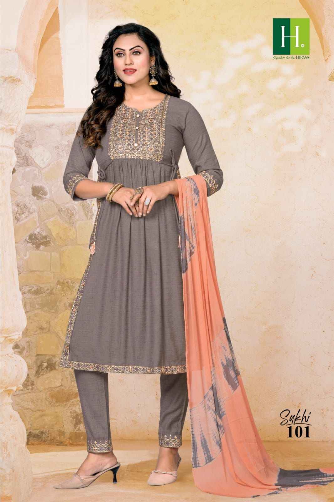 Hirwa Sakhi Rayon Slub Kurti Combo 7 pcs Catalogue
