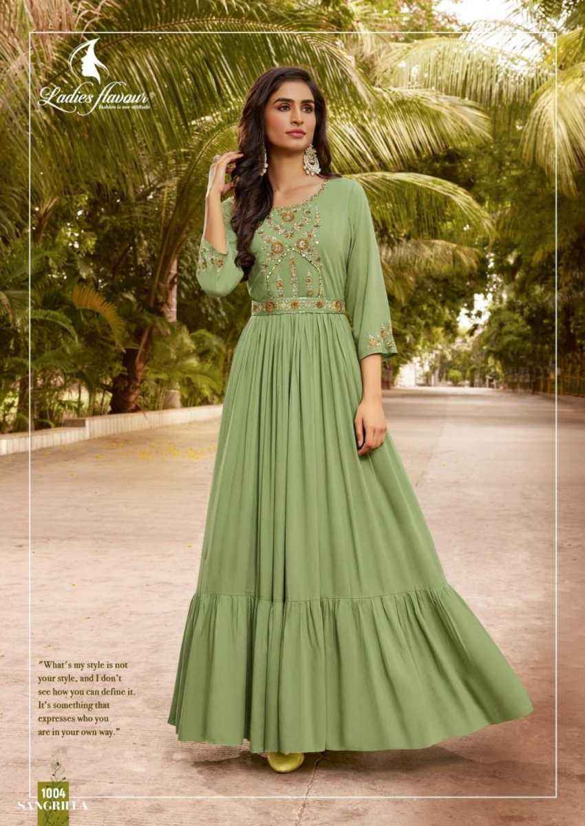 Ladies Flavour Sangrilla Rayon Kurti 4 pcs Catalogue