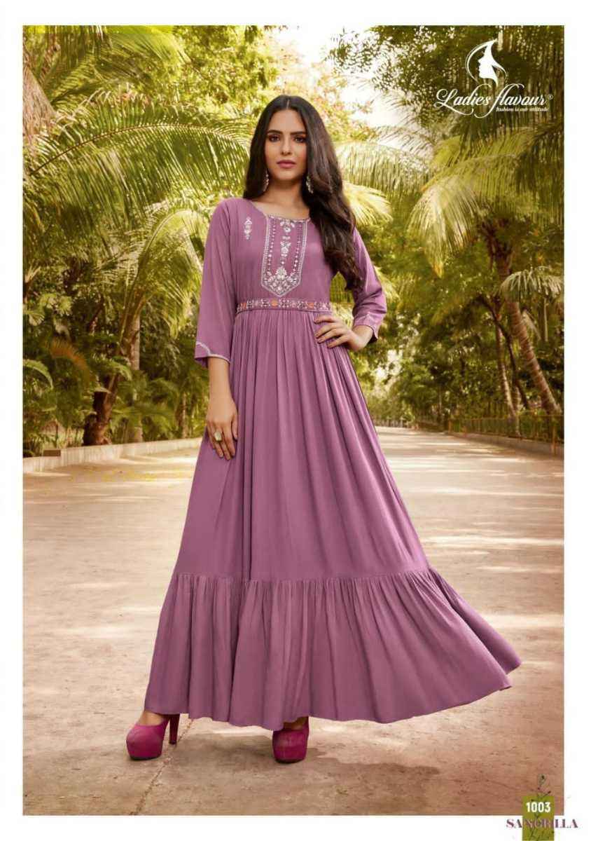 Ladies Flavour Sangrilla Rayon Kurti 4 pcs Catalogue