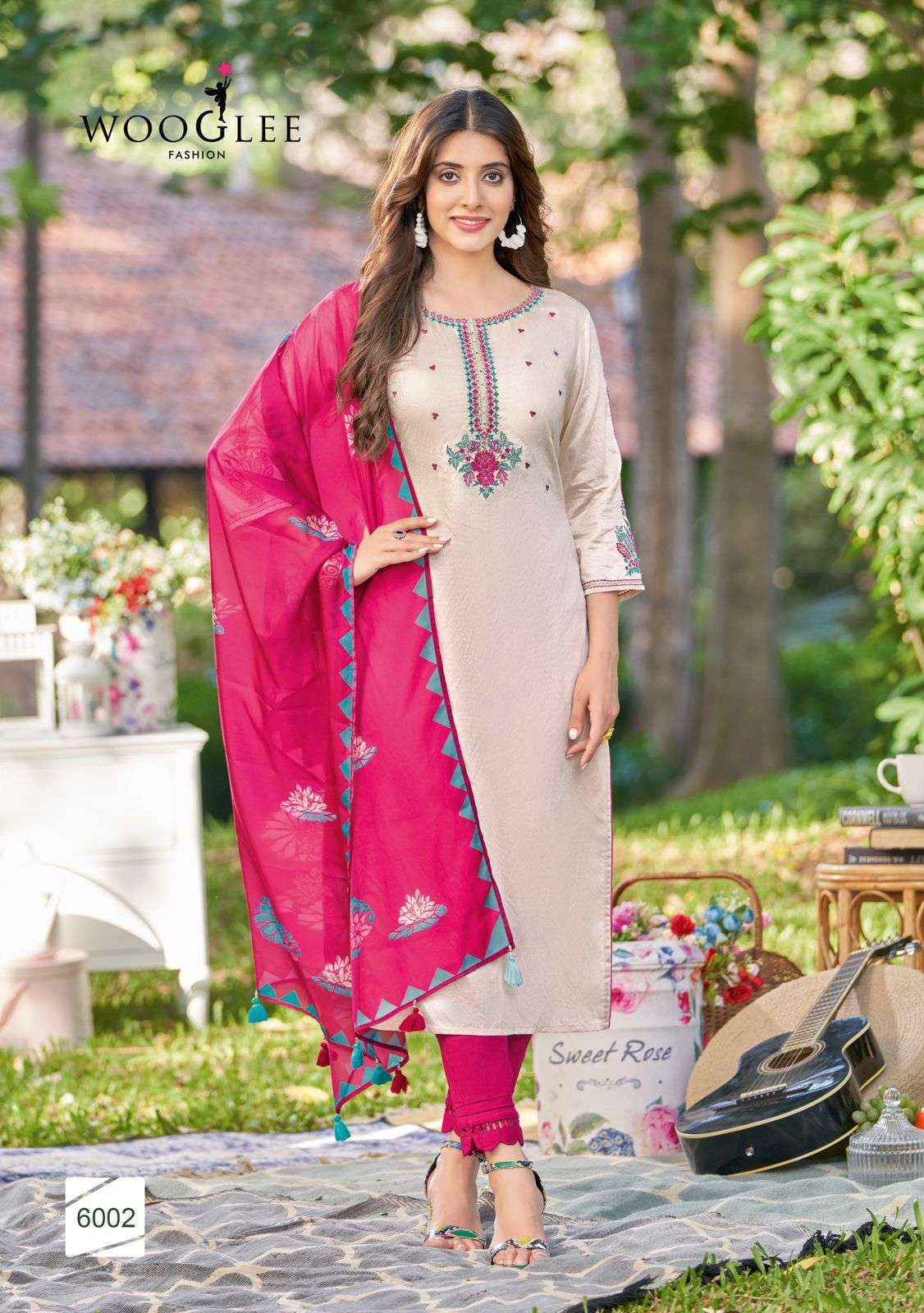 Wooglee Kamakshi Viscose Kurti Combo 6 pcs Catalogue