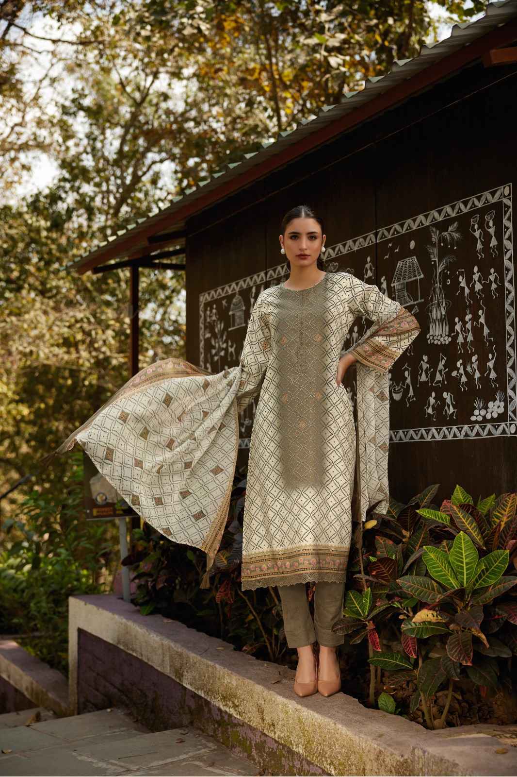 PRM Trendz Nafisha Pure Musline Silk Dress Material 8 pcs Catalogue
