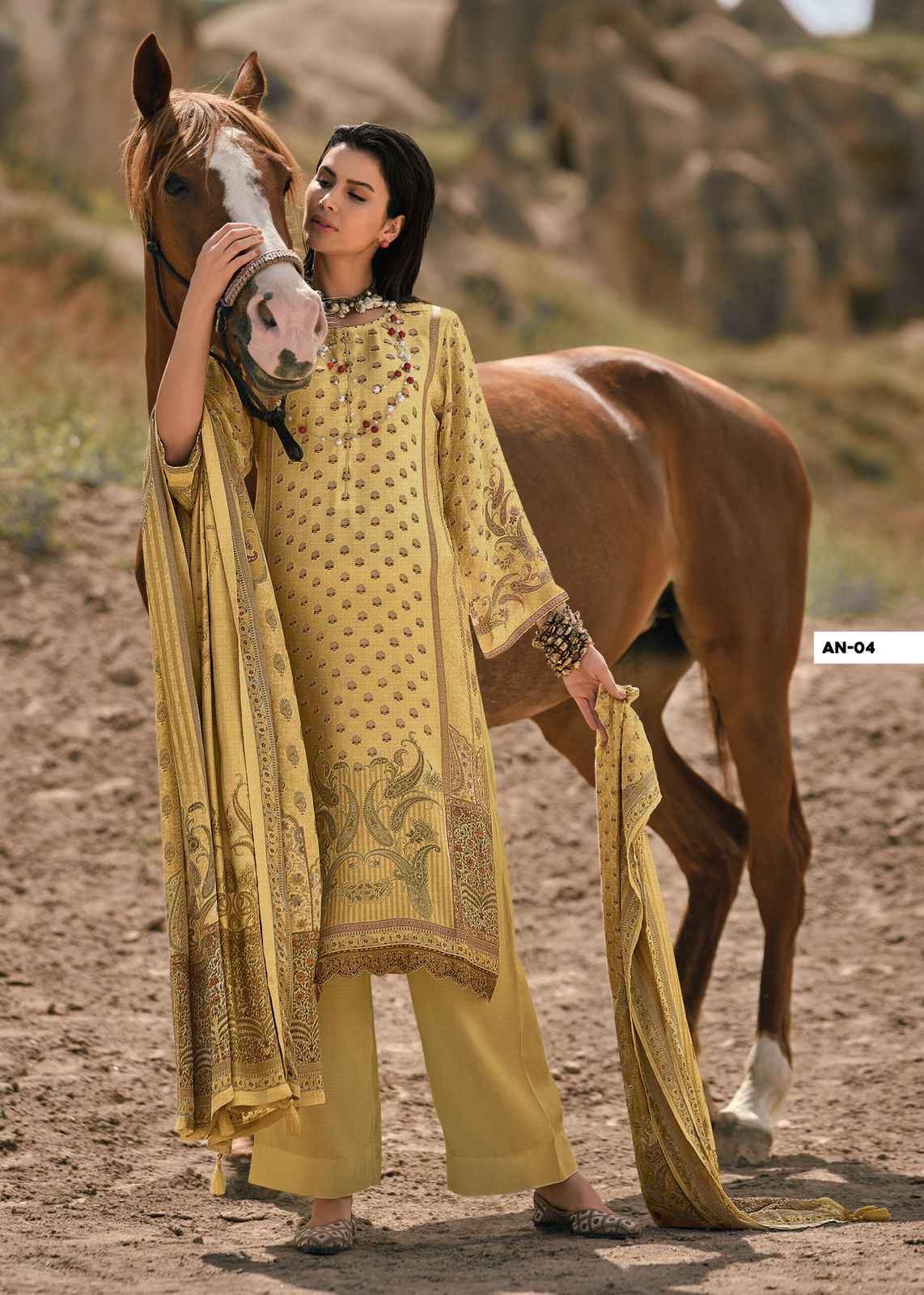 Varsha Abhinandini Shimmer Tissue Print Dress Material 4 Pc Catalog