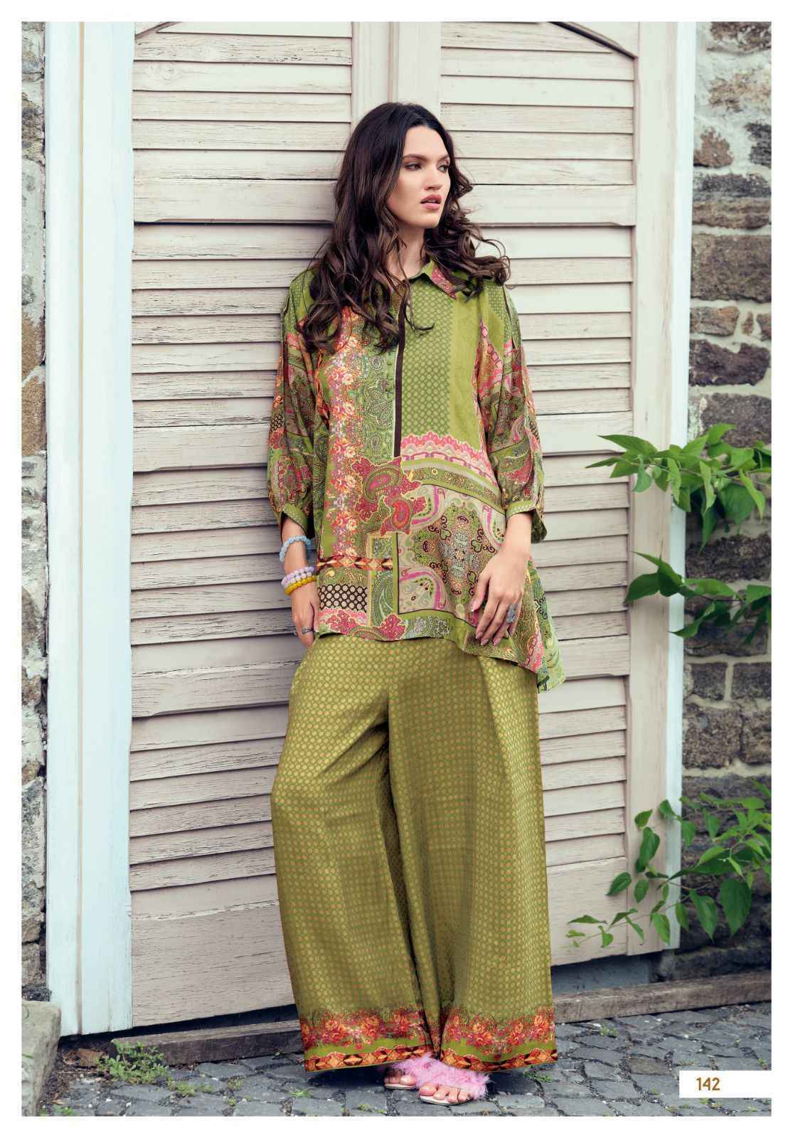 Label Varsha Fusion Muslin Silk Cord Set 4 pcs Catalogue