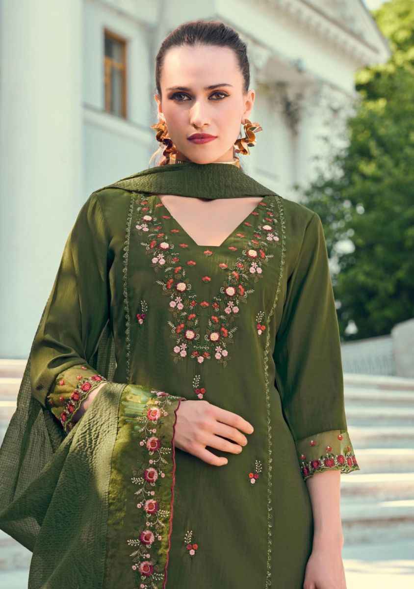 Lady Leela Iqra Viscose Silk Kurti Combo 6 pcs Catalogue