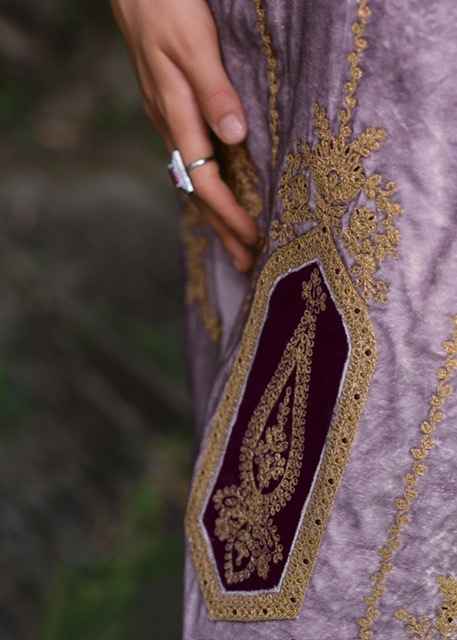 Gull Jee Gul Nasreen Velvet Dress Material 6 pcs Catalogue