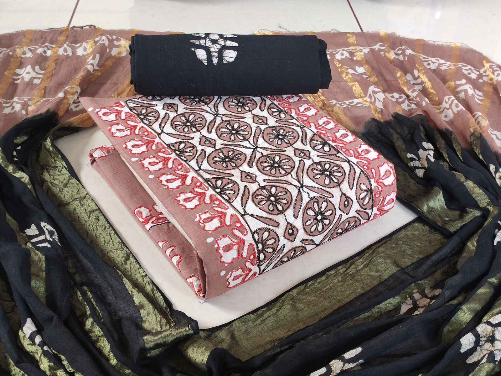 Batik 101 Cotton With Neck Wax Batik Non Catalog Dress Material 10 pcs Catalogue