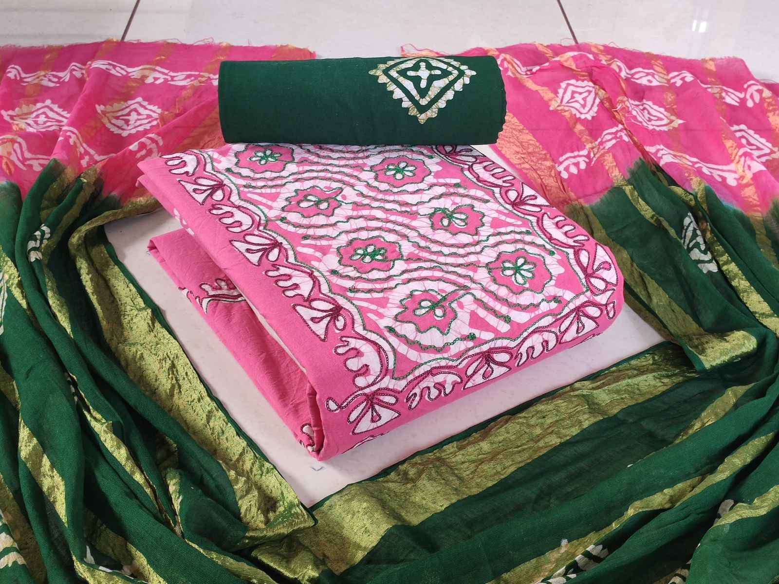 Batik 101 Cotton With Neck Wax Batik Non Catalog Dress Material 10 pcs Catalogue