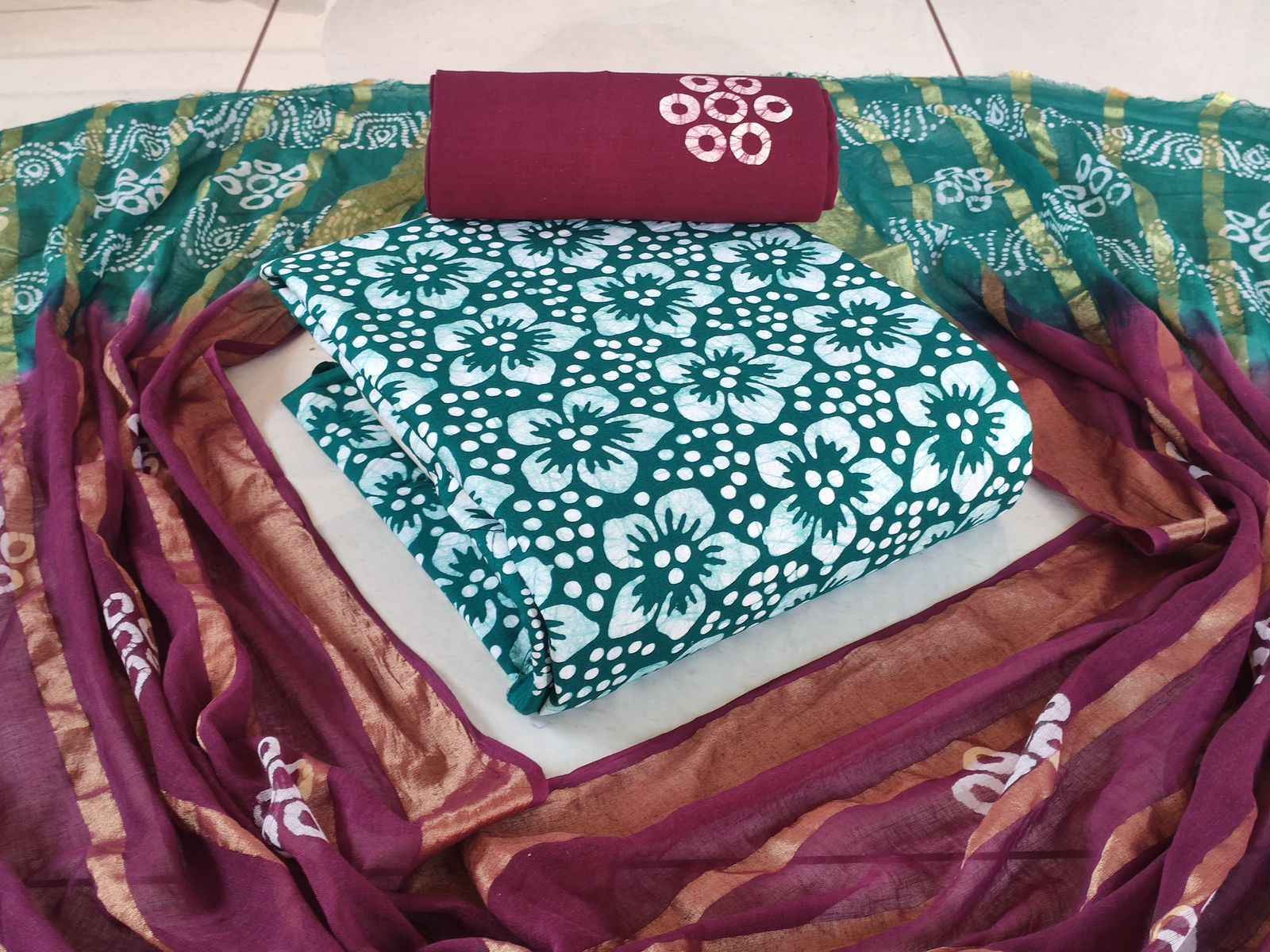 Hand Blok Wax Batik Cotton Non Catalog Dress Material 10 pcs Catalogue
