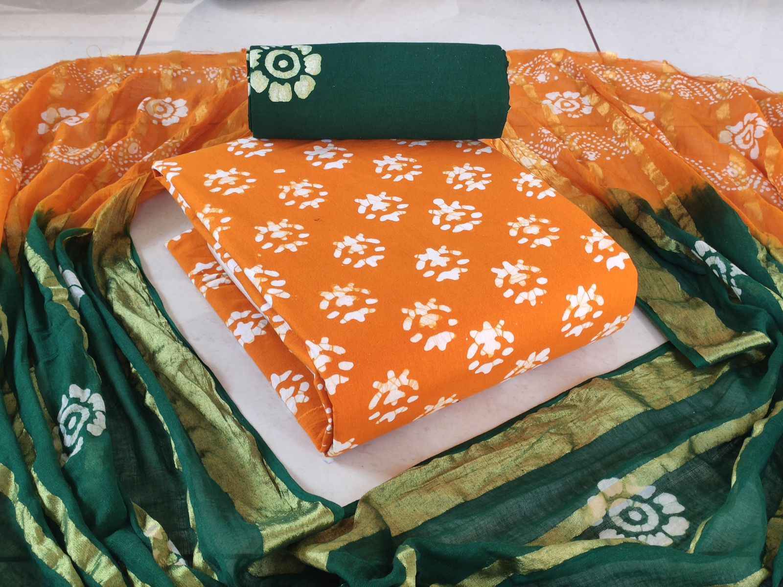 Hand Blok Wax Batik Cotton Non Catalog Dress Material 10 pcs Catalogue