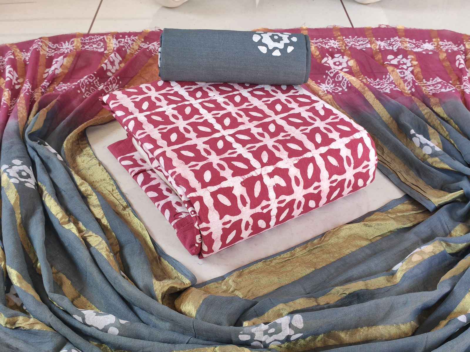 Hand Blok Wax Batik Cotton Non Catalog Dress Material 10 pcs Catalogue