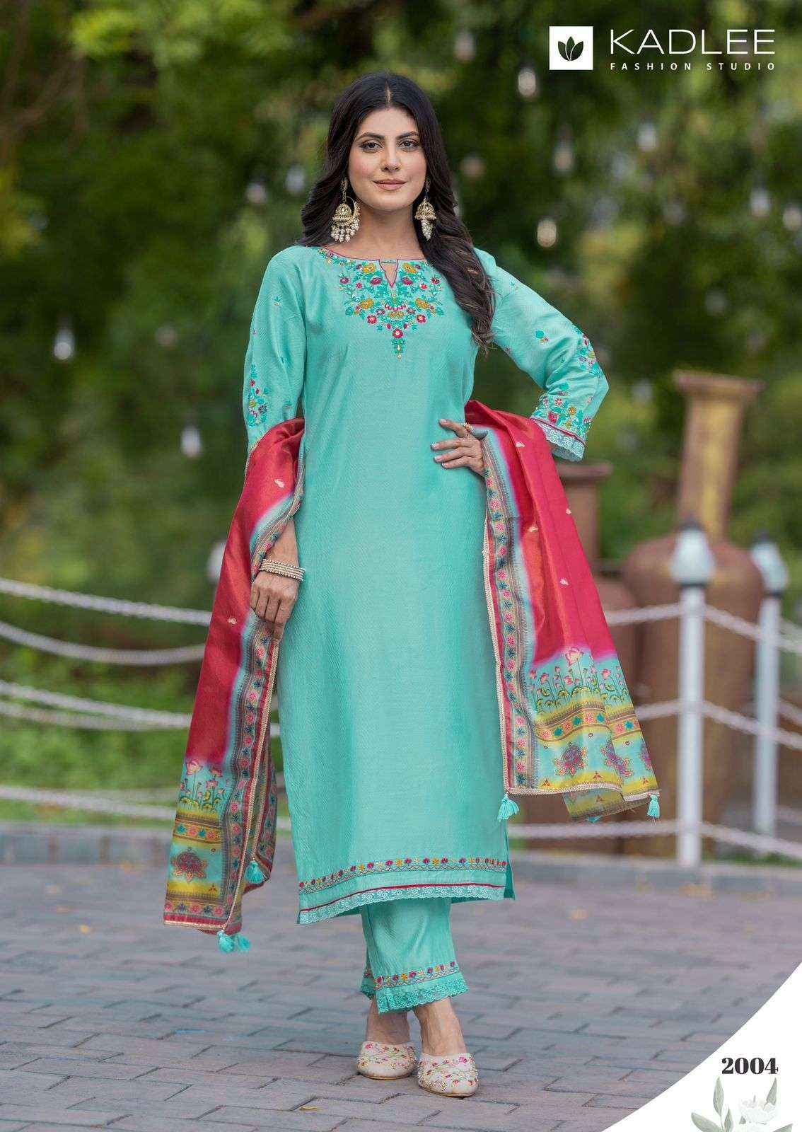 Kadlee Nirvana Viscouse Kurti Combo 6 pcs Catalogue