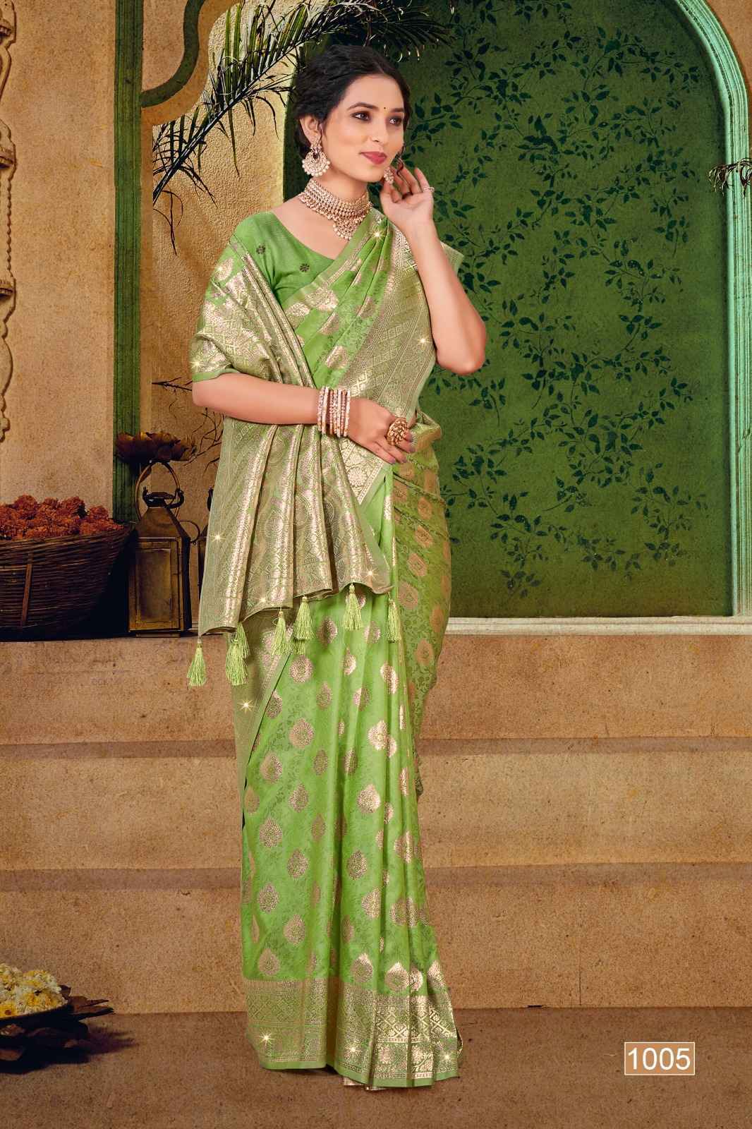 Saroj Aishwarya Silk Swarovski Saree 4 pcs Catalogue