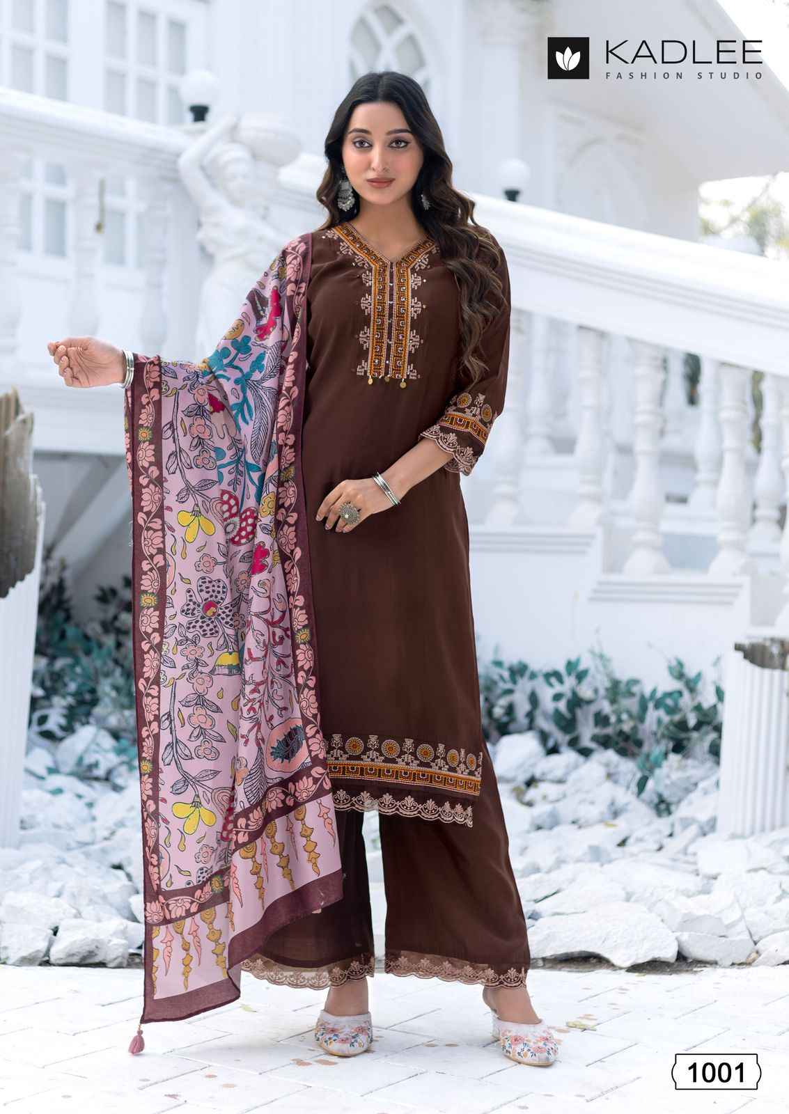 Kadlee Evergreen Viscouse Silk Kurti Combo 6 pcs Catalogue