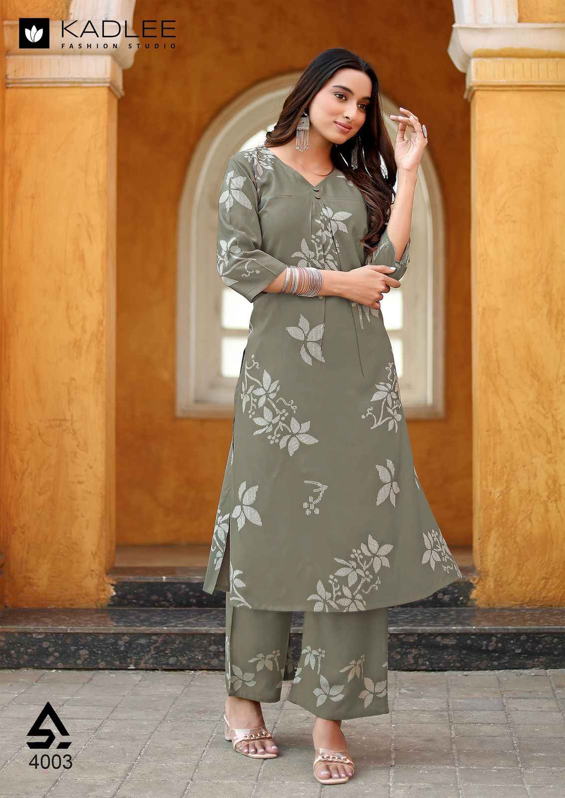 Kadlee Heer Rayon Kurti With Bottom 6 pcs Catalogue