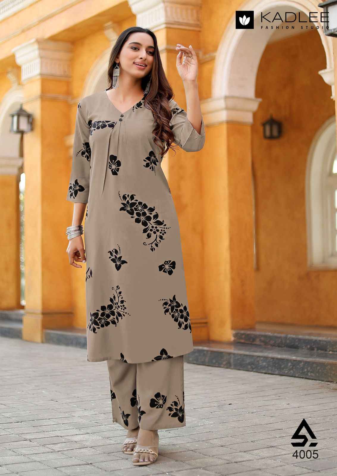Kadlee Heer Rayon Kurti With Bottom 6 pcs Catalogue
