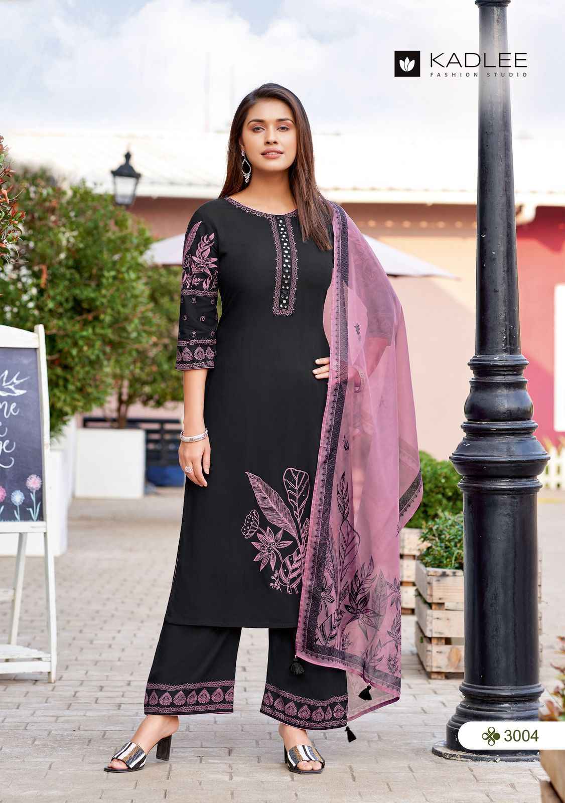 Kadlee Kamyaa Rayon Kurti Combo 6 pcs Catalogue