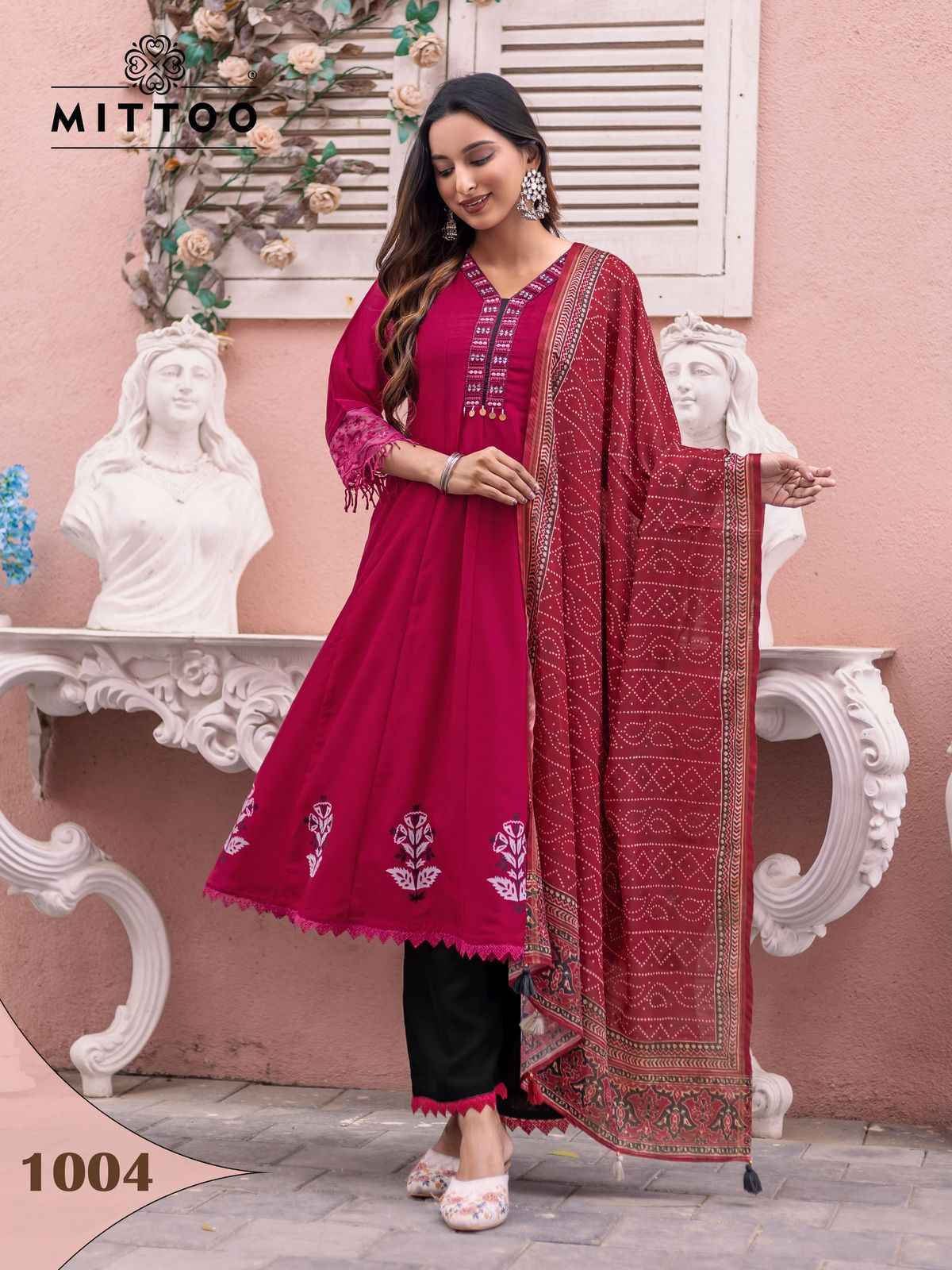 Mittoo Baarati Vichitra Kurti Combo 4 pcs Catalogue