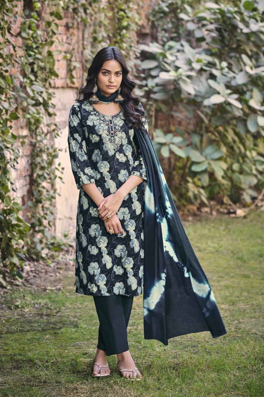 Ossm Sunshine Cotton Readymade Suit (6 pcs Catalogue)