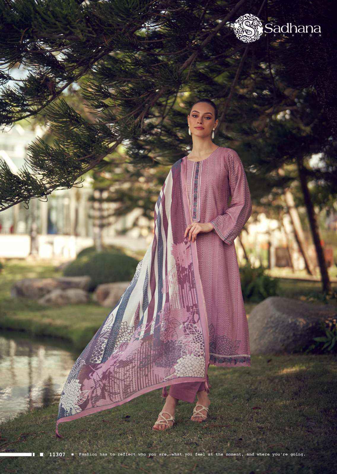 Sadhna Fashion Iliana Musline Silk Dress Material (8 pcs Catalogue)