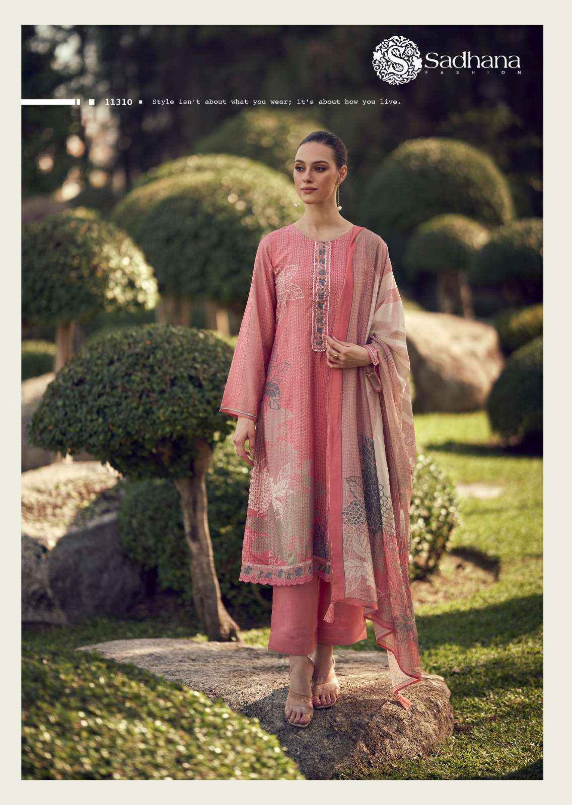 Sadhna Fashion Iliana Musline Silk Dress Material (8 pcs Catalogue)