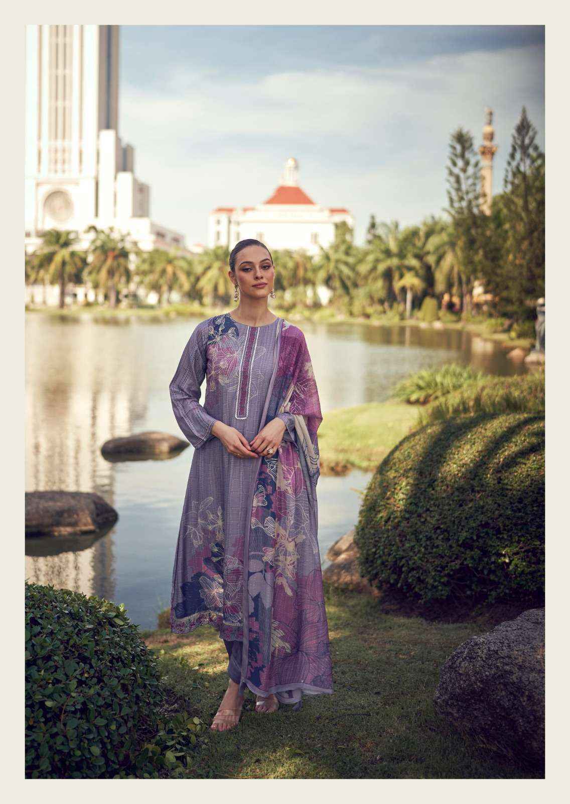 Sadhna Fashion Iliana Musline Silk Dress Material (8 pcs Catalogue)