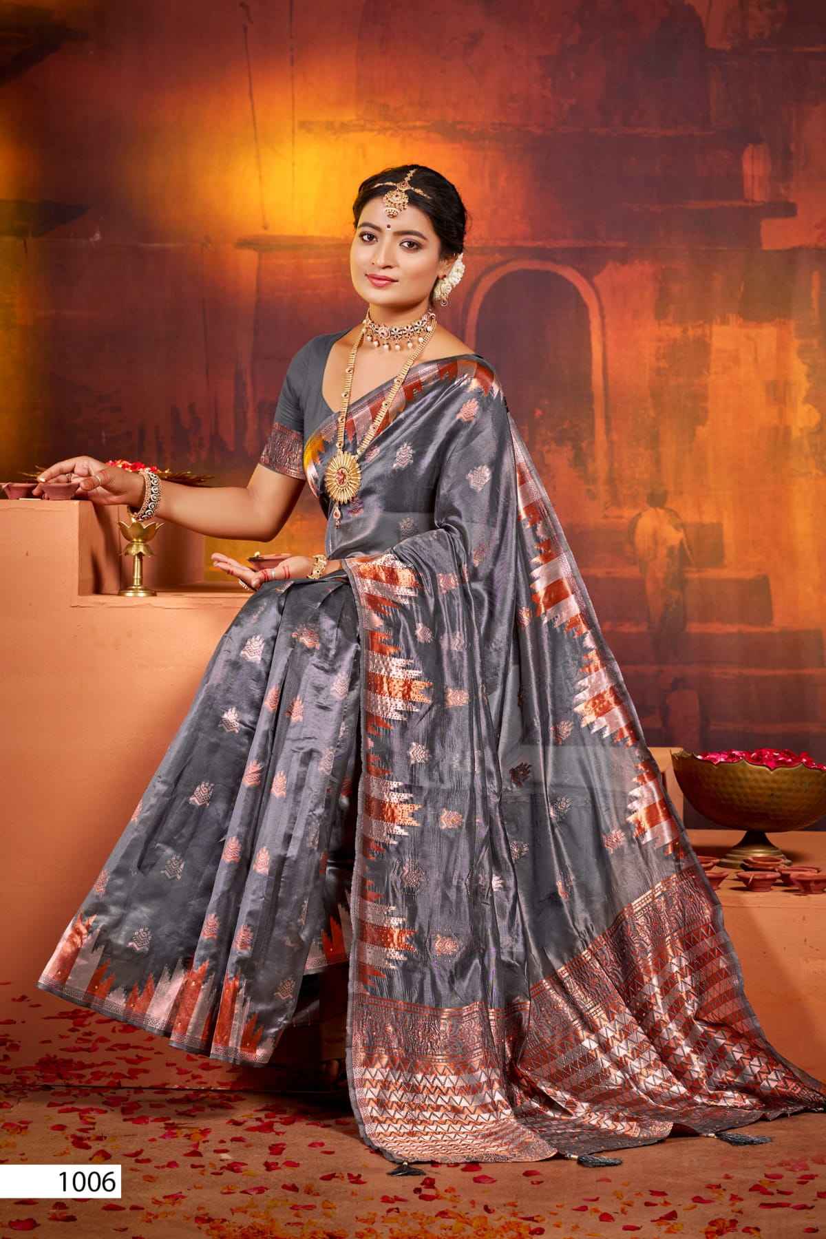 Saroj Pragati Vol-4 Organza Swarovski Saree (6 pcs Catalogue)