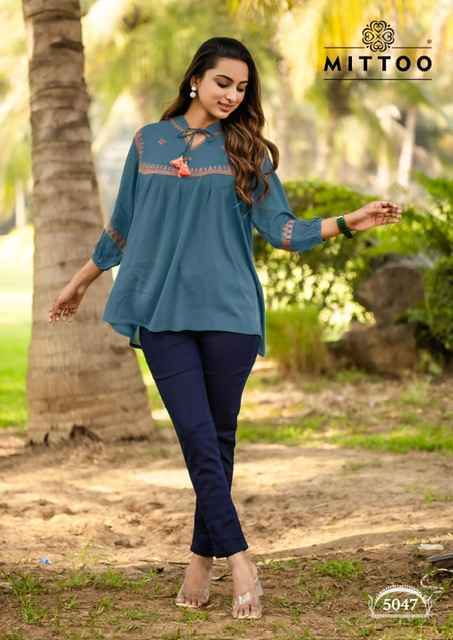 Mittoo Victoria Vol-9 Short Rayon Kurti (6 pcs Catalogue)