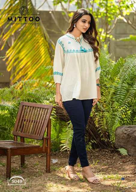Mittoo Victoria Vol-9 Short Rayon Kurti (6 pcs Catalogue)