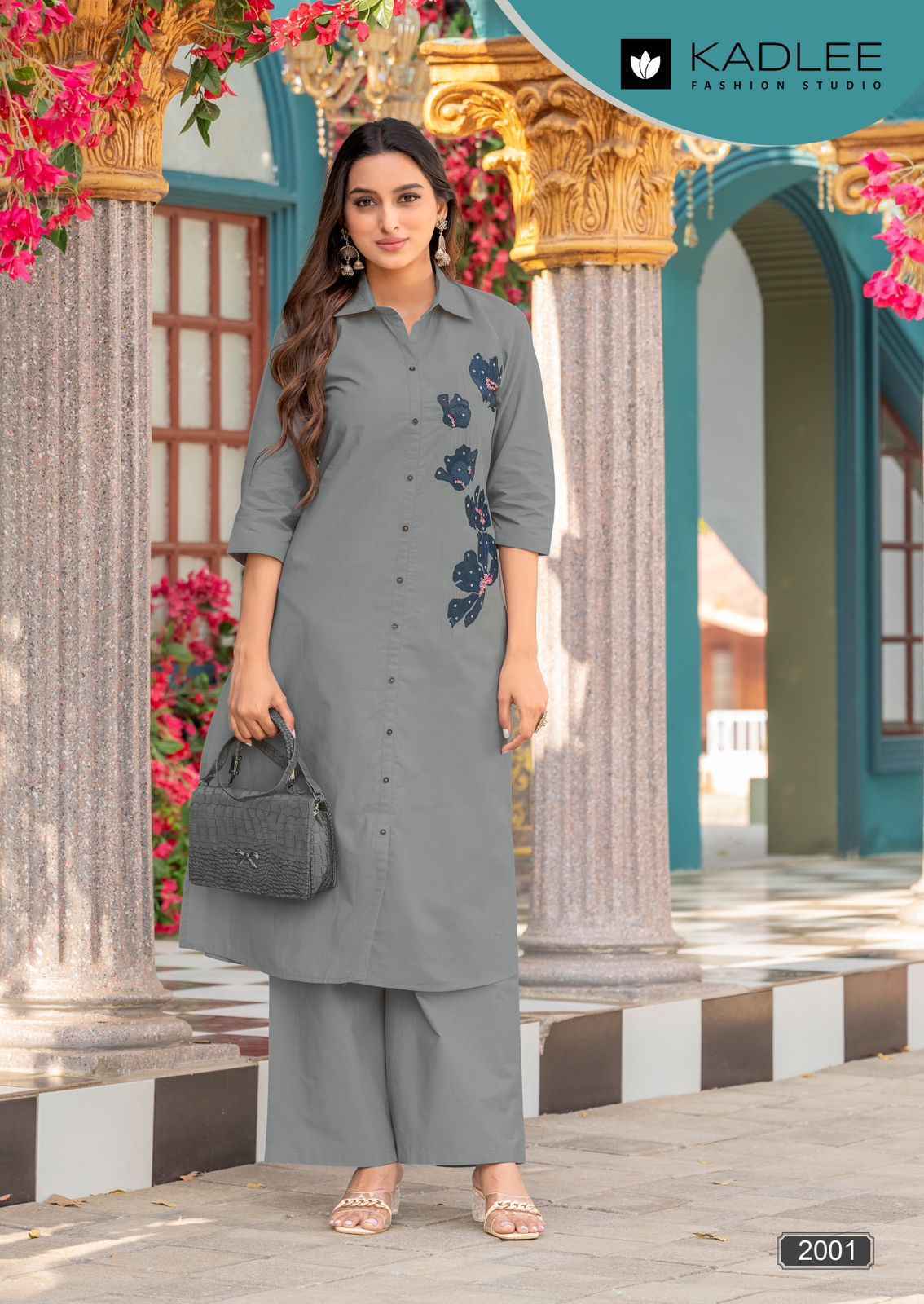 Kadlee Pehchan Rayon Kurti With Bottom (6 pcs Catalogue)