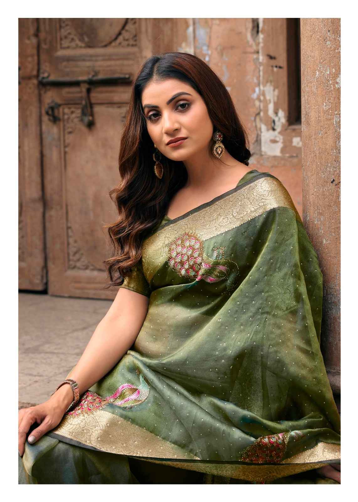 LT Fabrics Primark Vol-32 Pn Cloud Saree (6 pcs Catalogue)