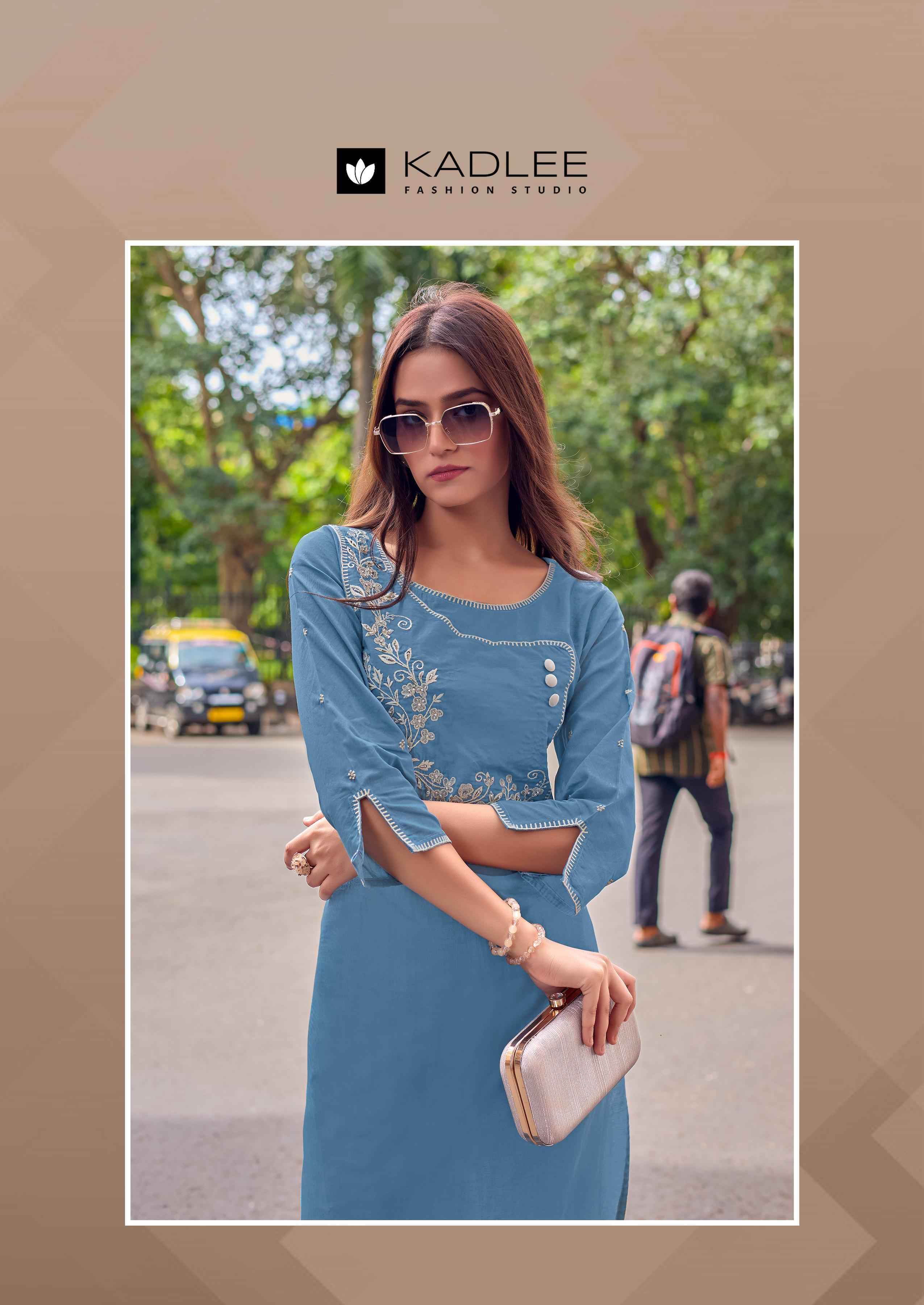 Kadlee Yashvi Rayon Kurti (6 pcs Catalogue)