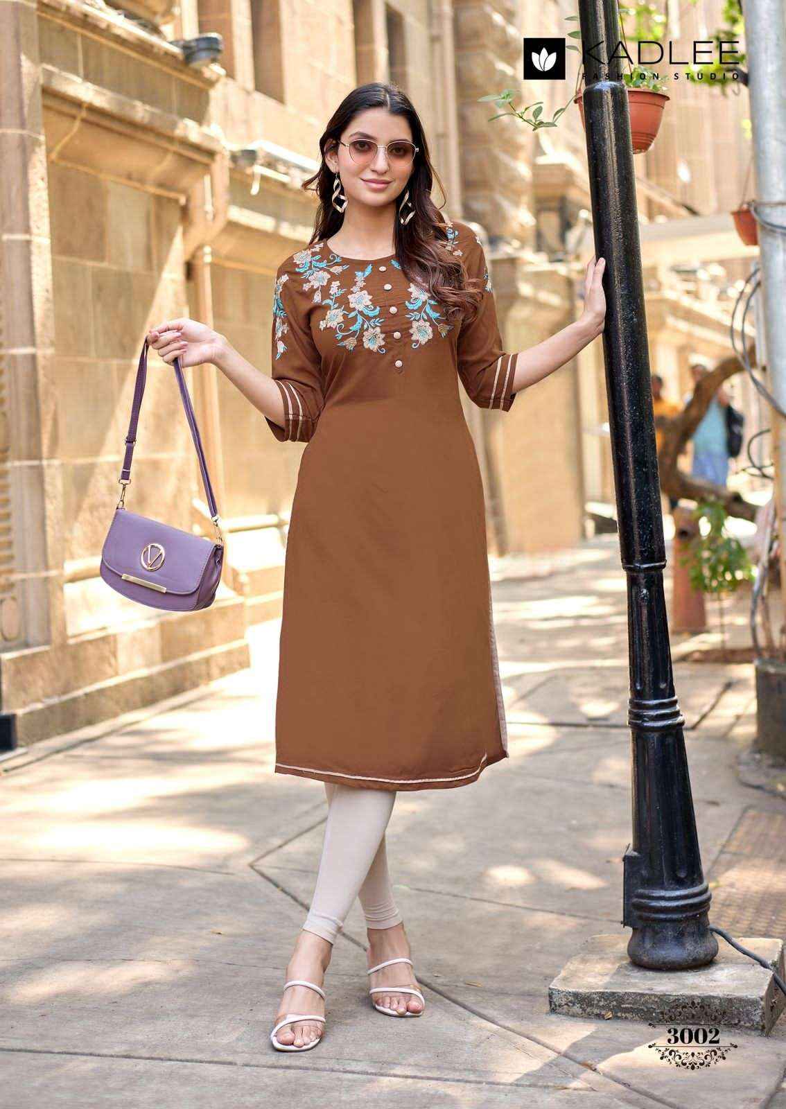 Kadlee Suchitra Rayon Kurti (6 pcs Catalogue)