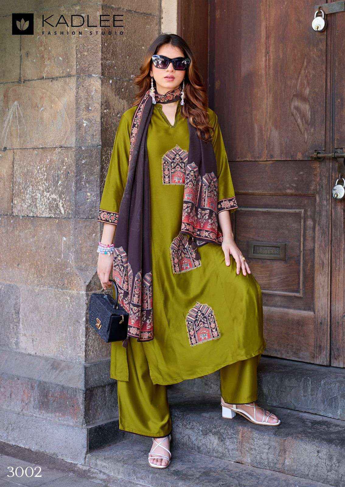 Kadlee Royal Queen Gajji Silk Readymade Suit (4 pcs Catalogue)