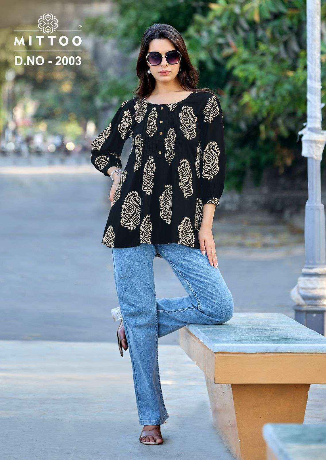 Mittoo Crispy Rayon Weastern Top (6 pcs Catalogue)