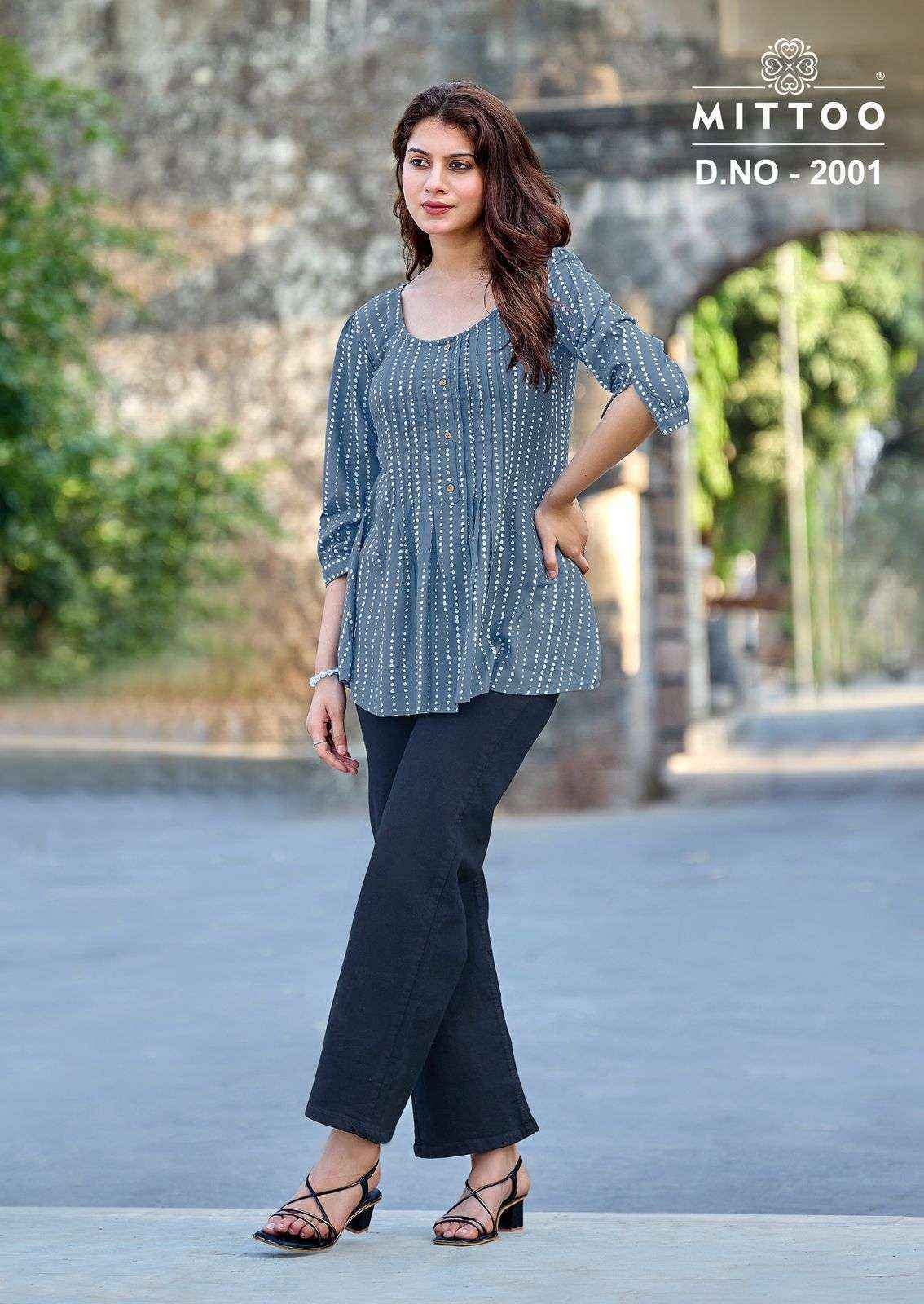 Mittoo Crispy Rayon Weastern Top (6 pcs Catalogue)