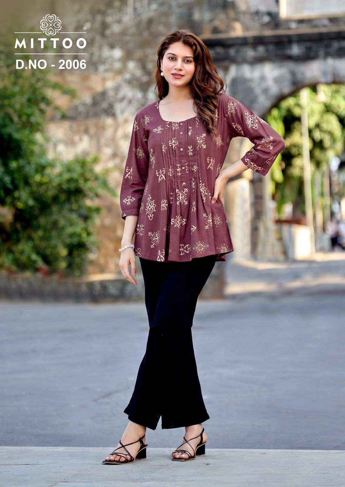 Mittoo Crispy Rayon Weastern Top (6 pcs Catalogue)