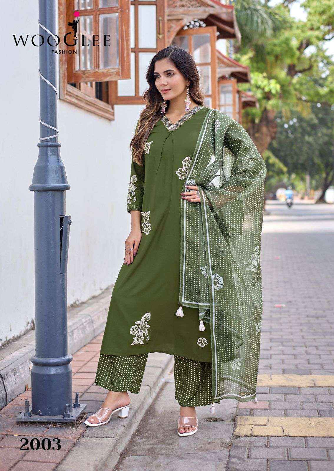 Wooglee Vasudha Rayon Kurti Combo 6 pcs Catalogue